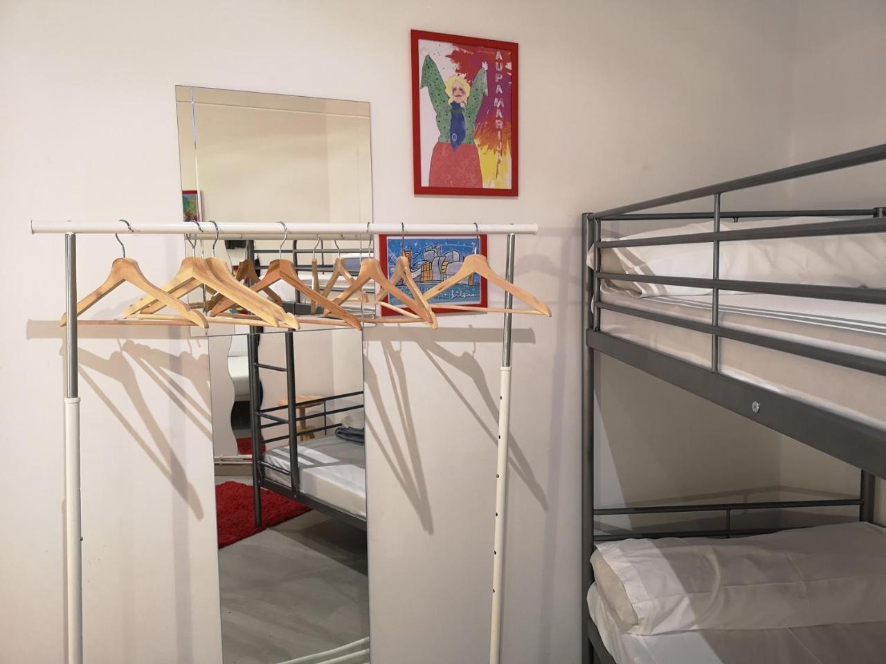 Pil Pil Hostel Μπιλμπάο Εξωτερικό φωτογραφία